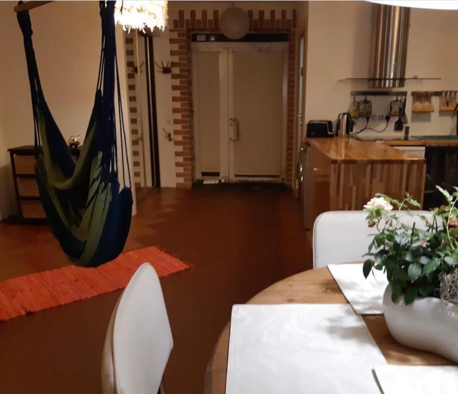 2 Story Studio Apartment Free Parking Included Riga Ngoại thất bức ảnh
