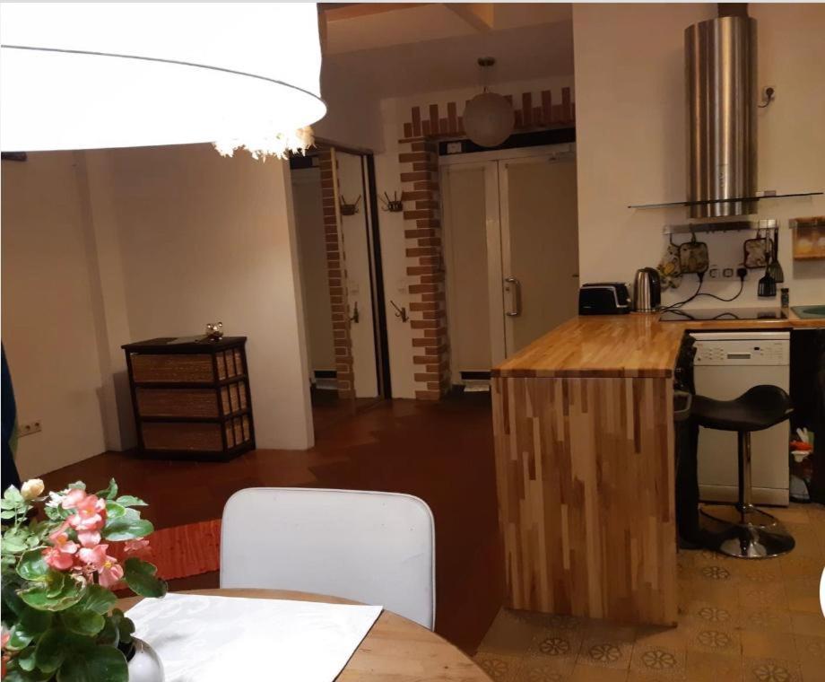 2 Story Studio Apartment Free Parking Included Riga Ngoại thất bức ảnh