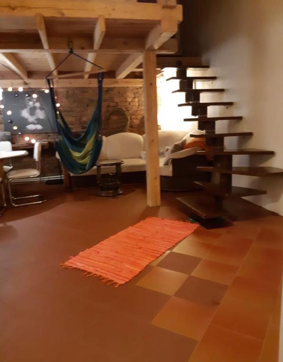 2 Story Studio Apartment Free Parking Included Riga Ngoại thất bức ảnh